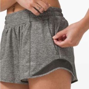 SOLD Lululemon Hotty Hot Shorts II Long 4”